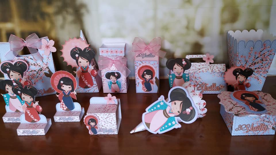 Kit Kokeshi